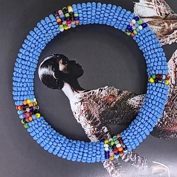 Bangle Bracelet Blue Colorful Beaded Stackable Lightweight Bohemian African Rare - Picture 3 of 4